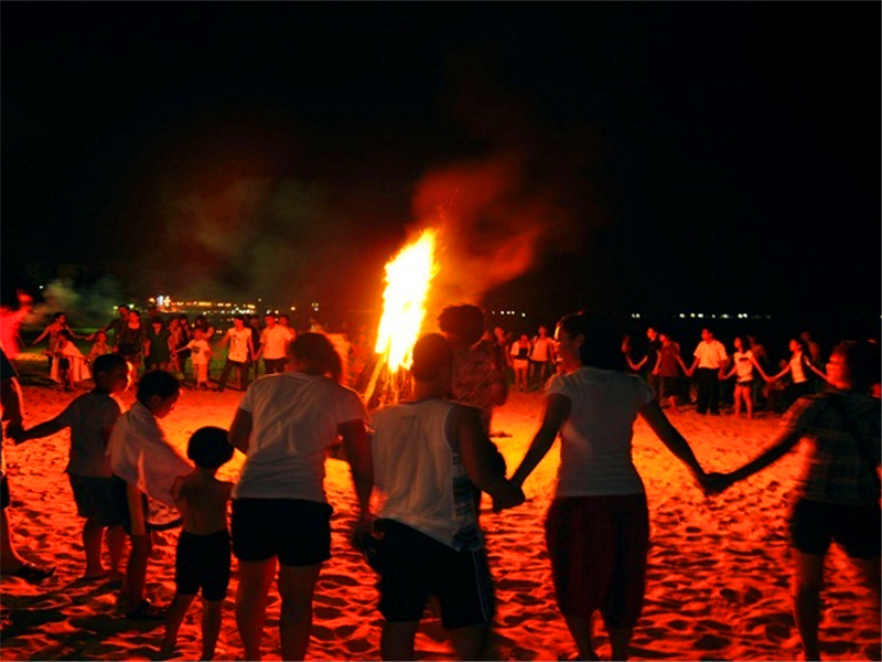 双月湾狮子岛露营出海捕鱼烧烤bbq篝火晚会