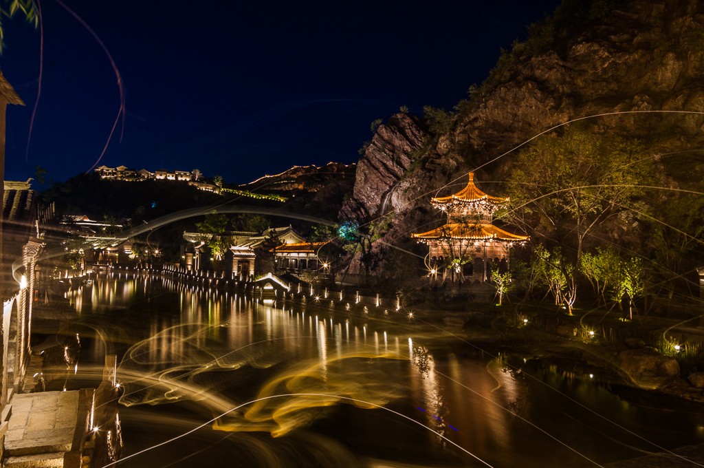 22-9.23] 賞古北水鎮夜景,登金山嶺長城|友行友派